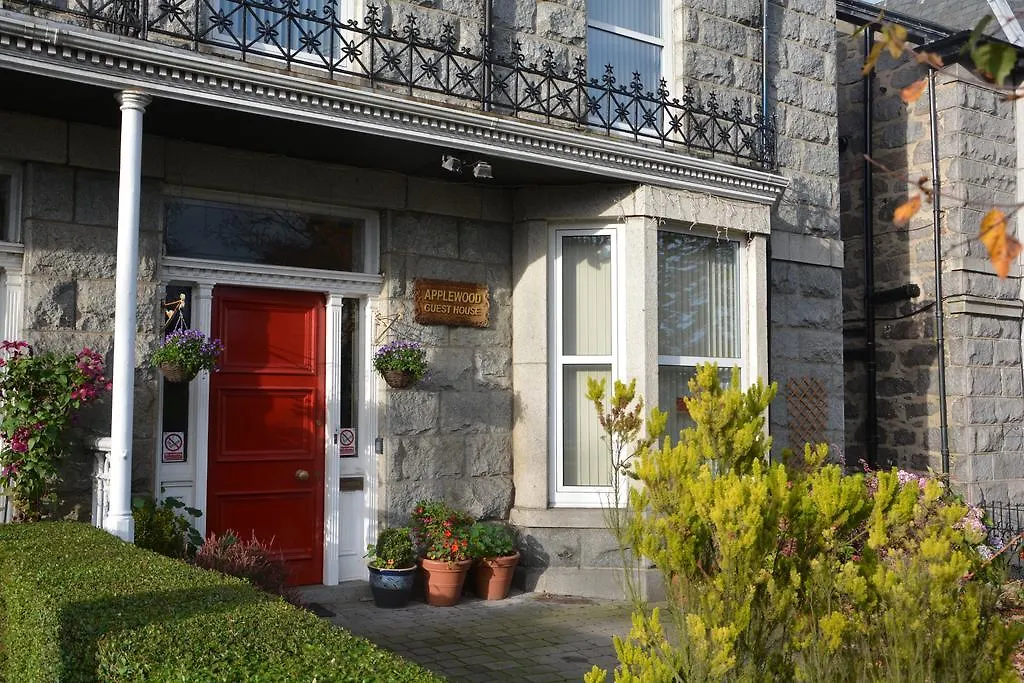 Applewood Guest House Aberdeen Bed & Breakfast